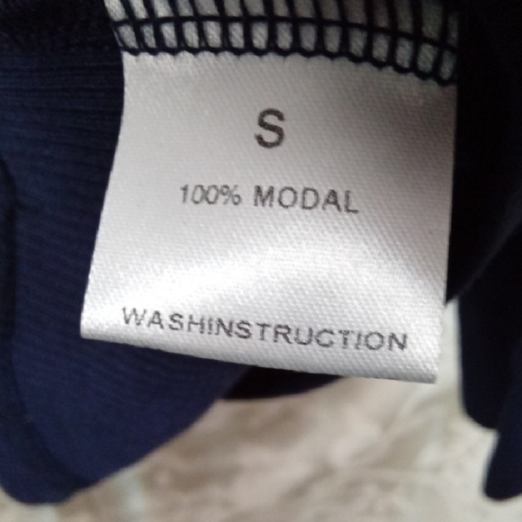 Classic Navy Women's Cardigan - Picture 5 of 6